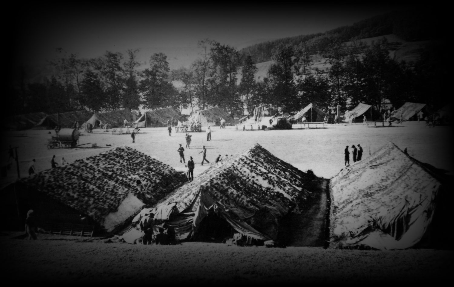 Porträts von Zwangsarbeiterinnen und Zwangsarbeitern